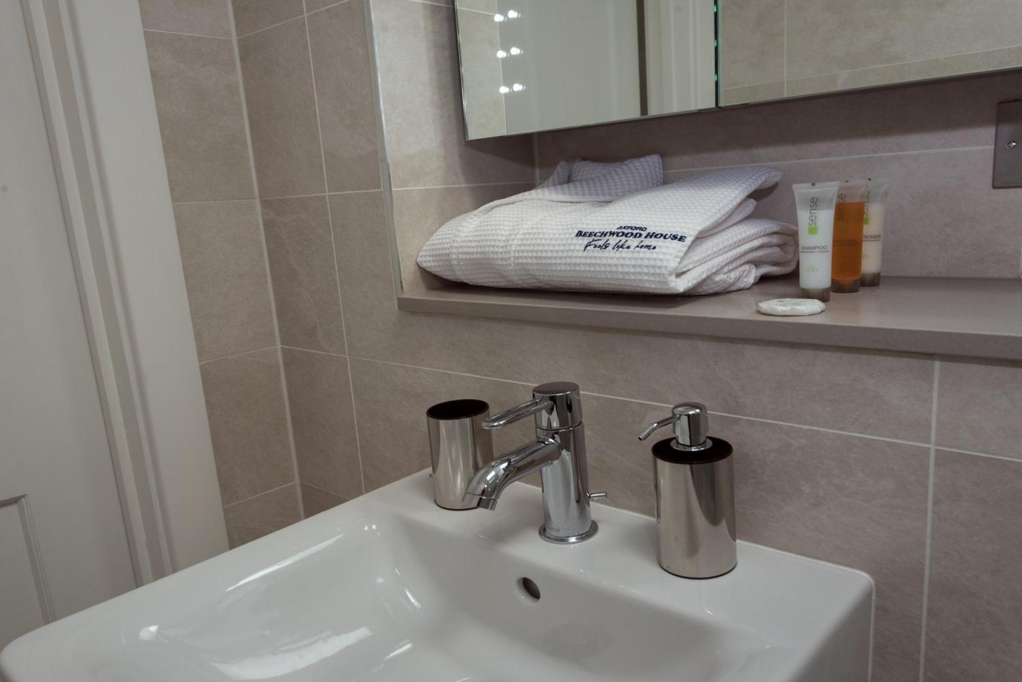 Best Luxury Apart Hotel In Oxford- Beechwood House Ruang foto